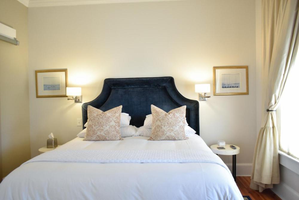 Sparrow Grove Manor Монро Экстерьер фото