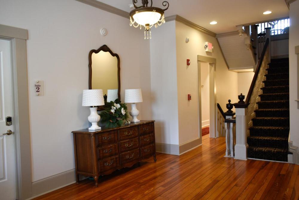 Sparrow Grove Manor Монро Экстерьер фото